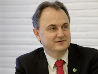  Peter Koopmans, CEO of Milcobel