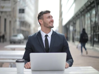 Avec un projet de migration aussi complexe, parlez aux personnes qui le font paraître simple